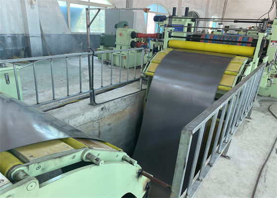 Lamiera di acciaio automatica di precisione leggera del calibro che fende linee 0.3-3 x 1300