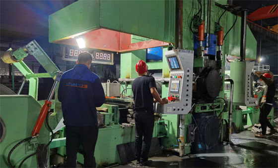 Alta produttività dell'alto risparmio di energia inverso del laminatoio a freddo quattro per acciaio inossidabile