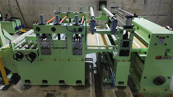 6 Servo Hi Leveler tagliato in linea di lunghezza con tagliatore di bordo e doppi impilatori
