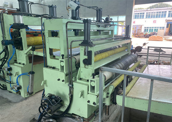 Metallo laminato a freddo della lamiera di acciaio del CR che fende linee 0.2-3 x bobina d'acciaio 1250 che fende linea